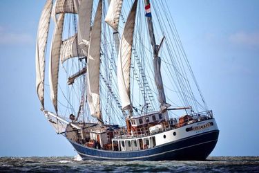 127' Barquentine 1980 Yacht For Sale